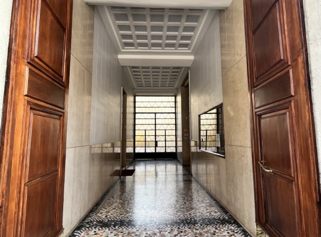 APARTMENT FOR SALE - PIAZZA PIOLA