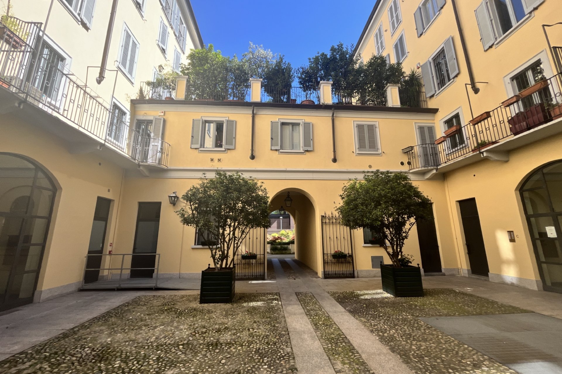 Affitto Apartment Milano - REPUBBLICA SQUARE - APARTMENT FOR RENT Locality Repubblica - Turati - Porta Nuova
