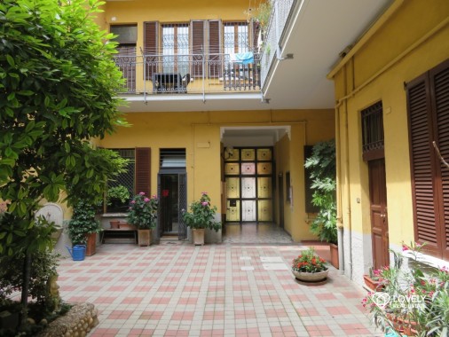 Affitto Appartamento Milano - BILOCALE VIA MONTEVIDEO Località Solari - Darsena - P.ta Genova